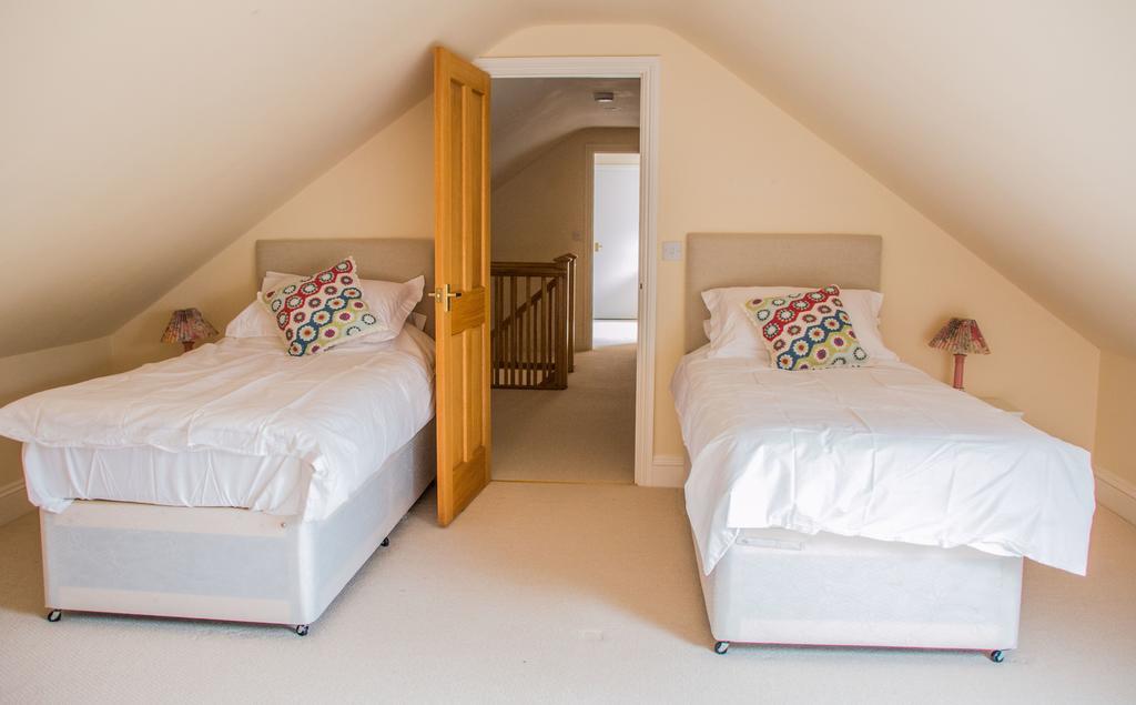 Applewood Much Wenlock Room photo